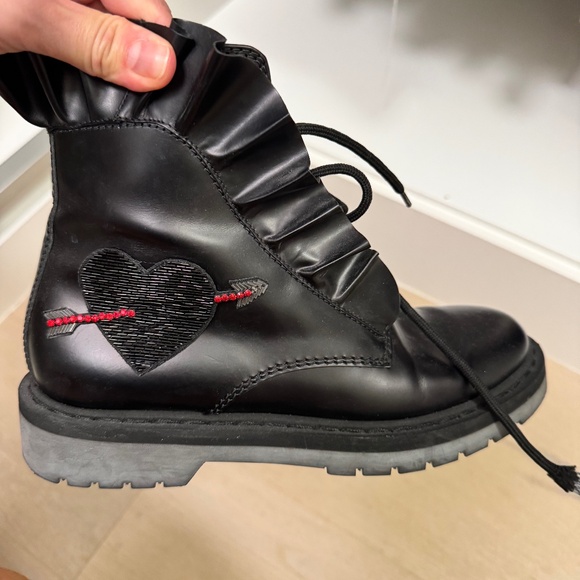 Valentino boots - Picture 1 of 3